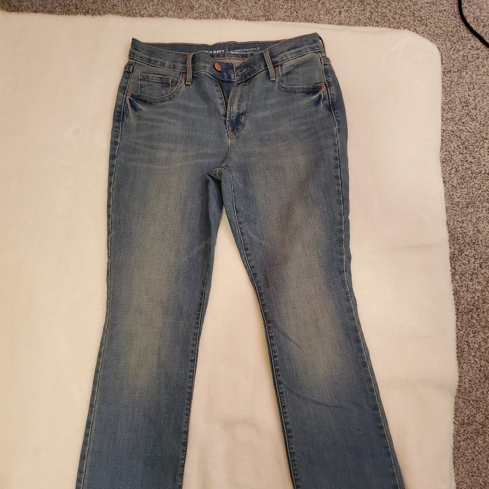 Old Navy Curvy Profile, Mid-Rise Jeans